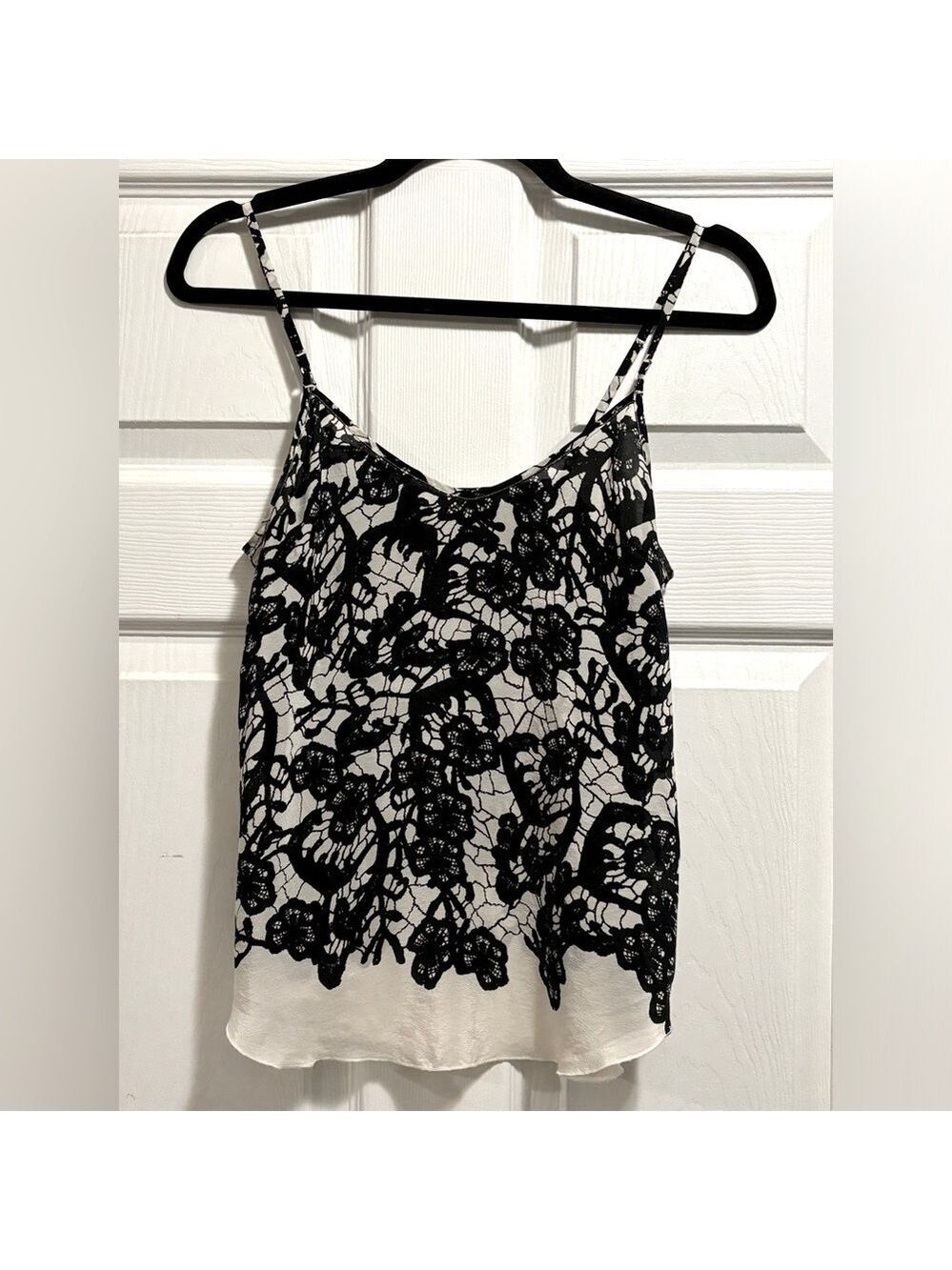 Aritzia Wilfred 100% Silk Cami Camisole Black and White Size XS
